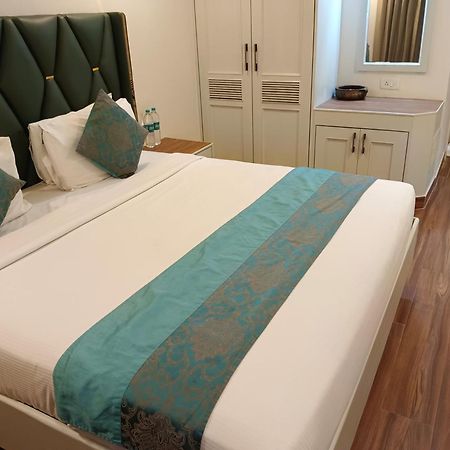 Hotel Grand Residence Chennai Exterior foto